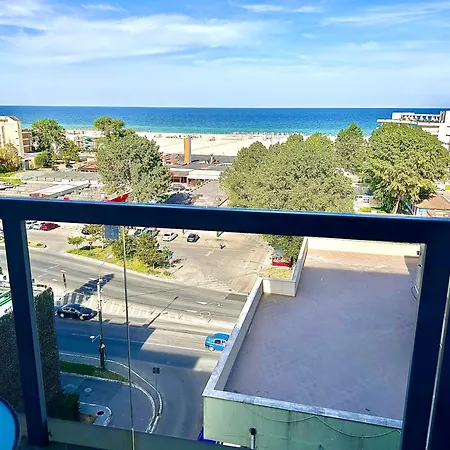 Marcony Summerland Apartment Mamaia